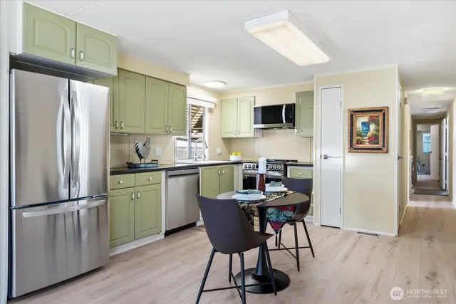 $129,950 | 4111 164th Street Southwest, Unit 61, Lynnwood, WA 98087