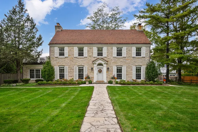 $2,850,000 | 205 Scott Avenue, Winnetka, IL 60093