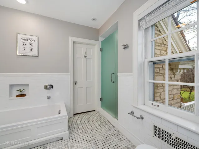 $2,850,000 | 205 Scott Avenue, Winnetka, IL 60093