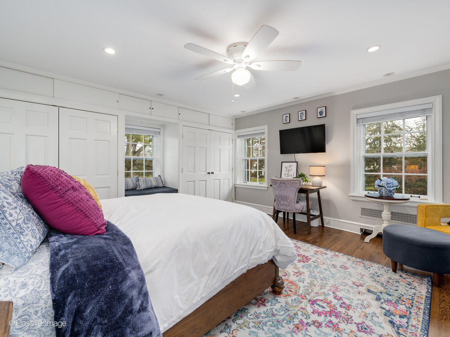205 Scott Avenue Winnetka, IL 60093 - Photo 29 of 58 a bed room with a bed window and a chair
