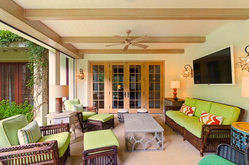300 Indian Road Palm Beach, FL 33480 - Photo 7 of 17 a balcony with furniture and a potted plant
