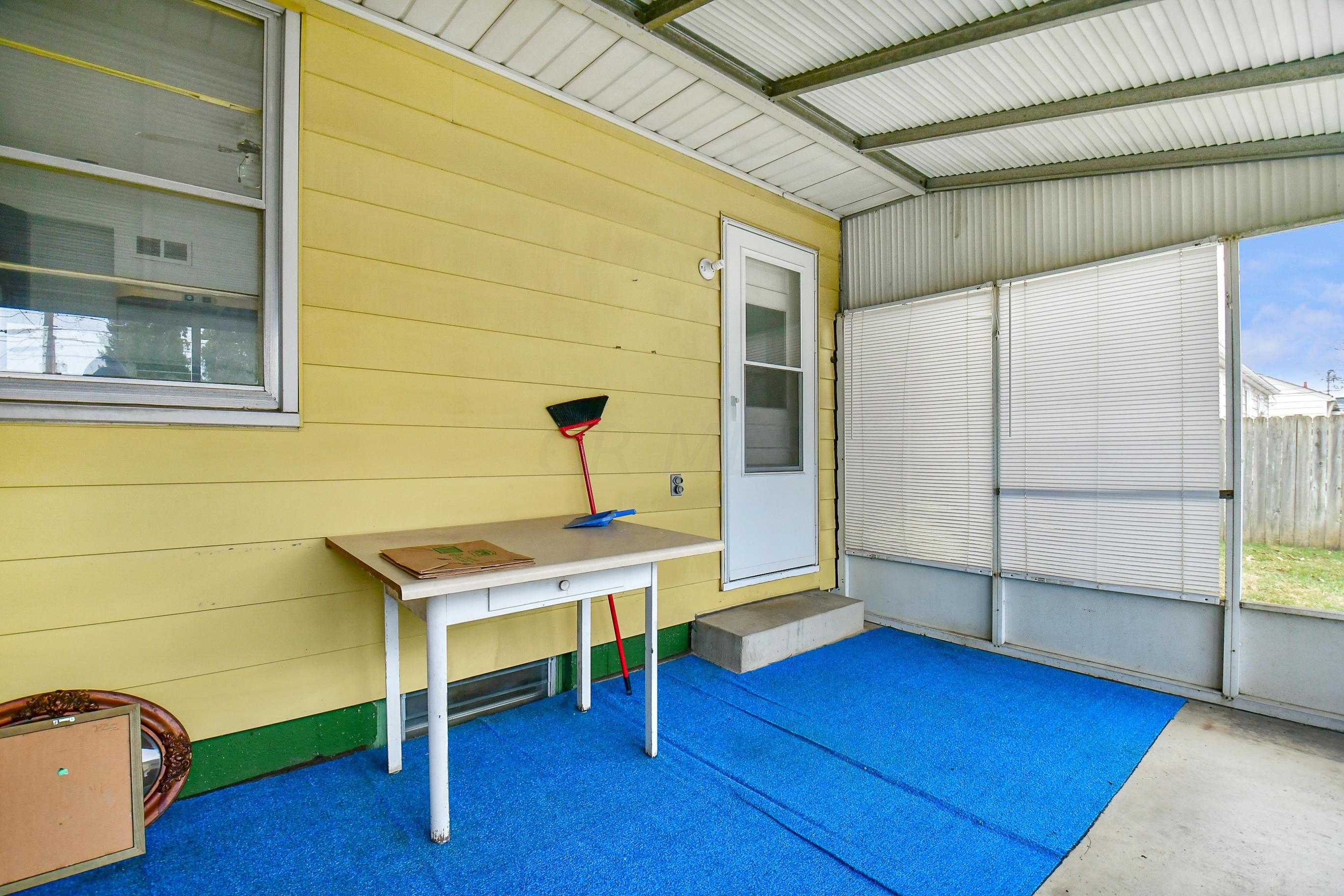 40 North Gould Road Columbus, OH 43209 - Photo 19 of 23