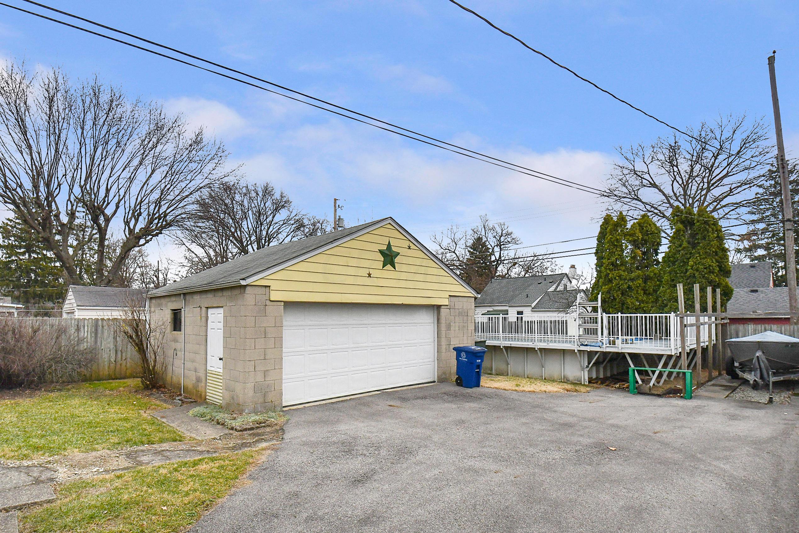 40 North Gould Road Columbus, OH 43209 - Photo 23 of 23