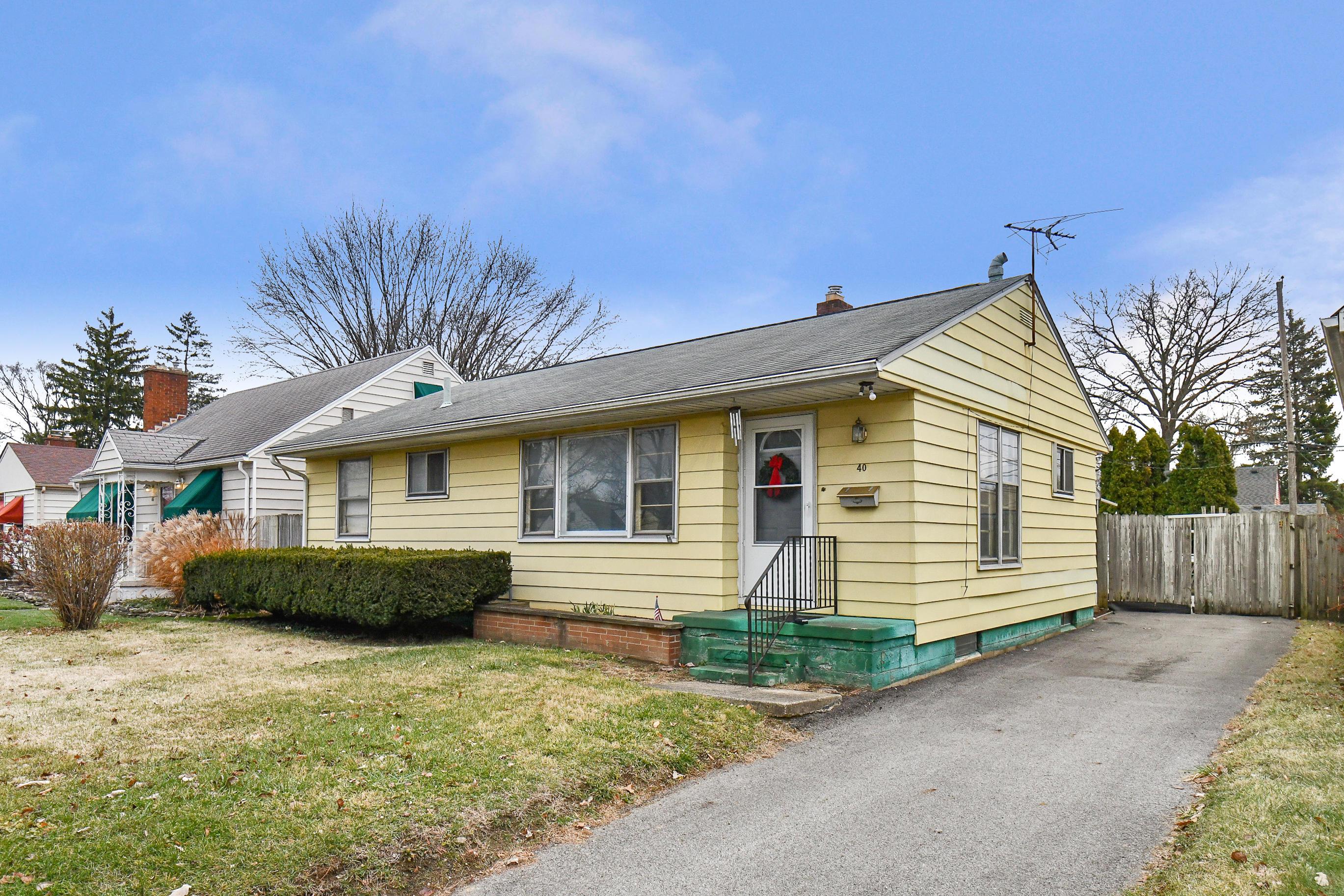 40 North Gould Road Columbus, OH 43209 - Photo 3 of 23