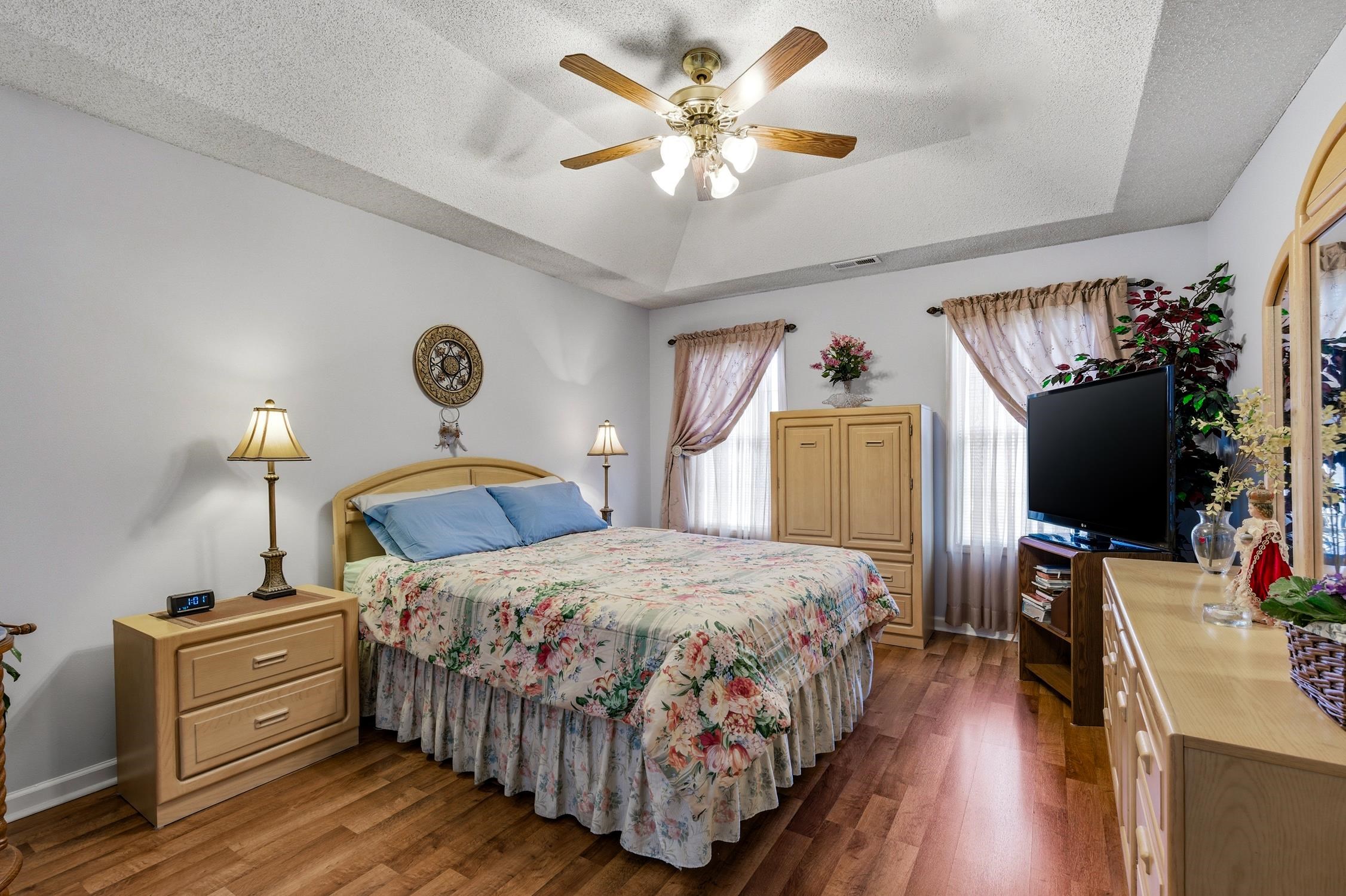 9676 Eaddy Lane Murrells Inlet, SC 29576 - Photo 4 of 26 Gallery Image 4