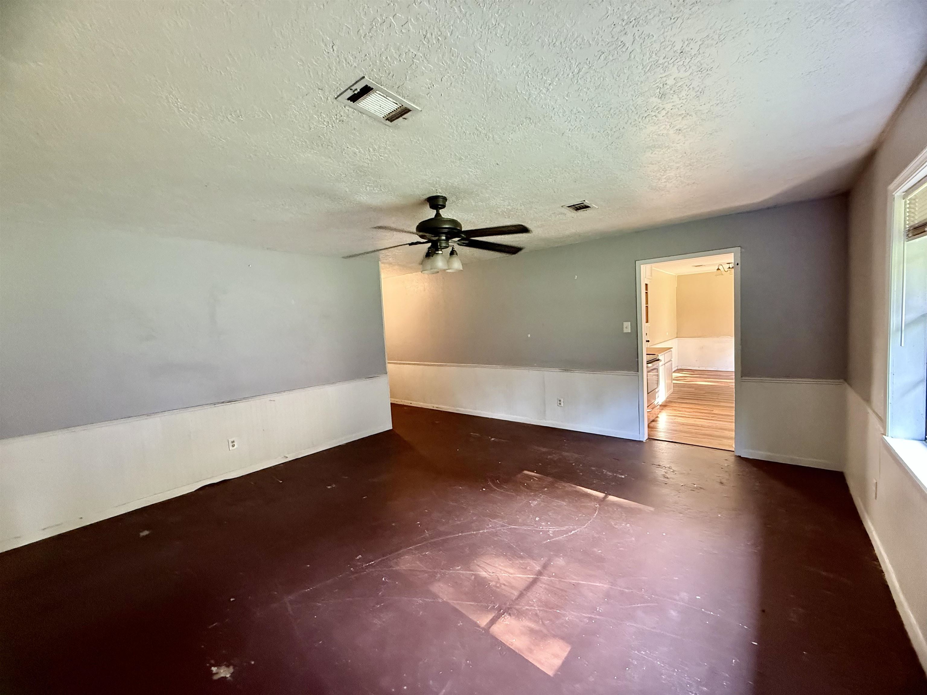 1135 Cooper Lane Silsbee, TX 77656 - Photo 4 of 17