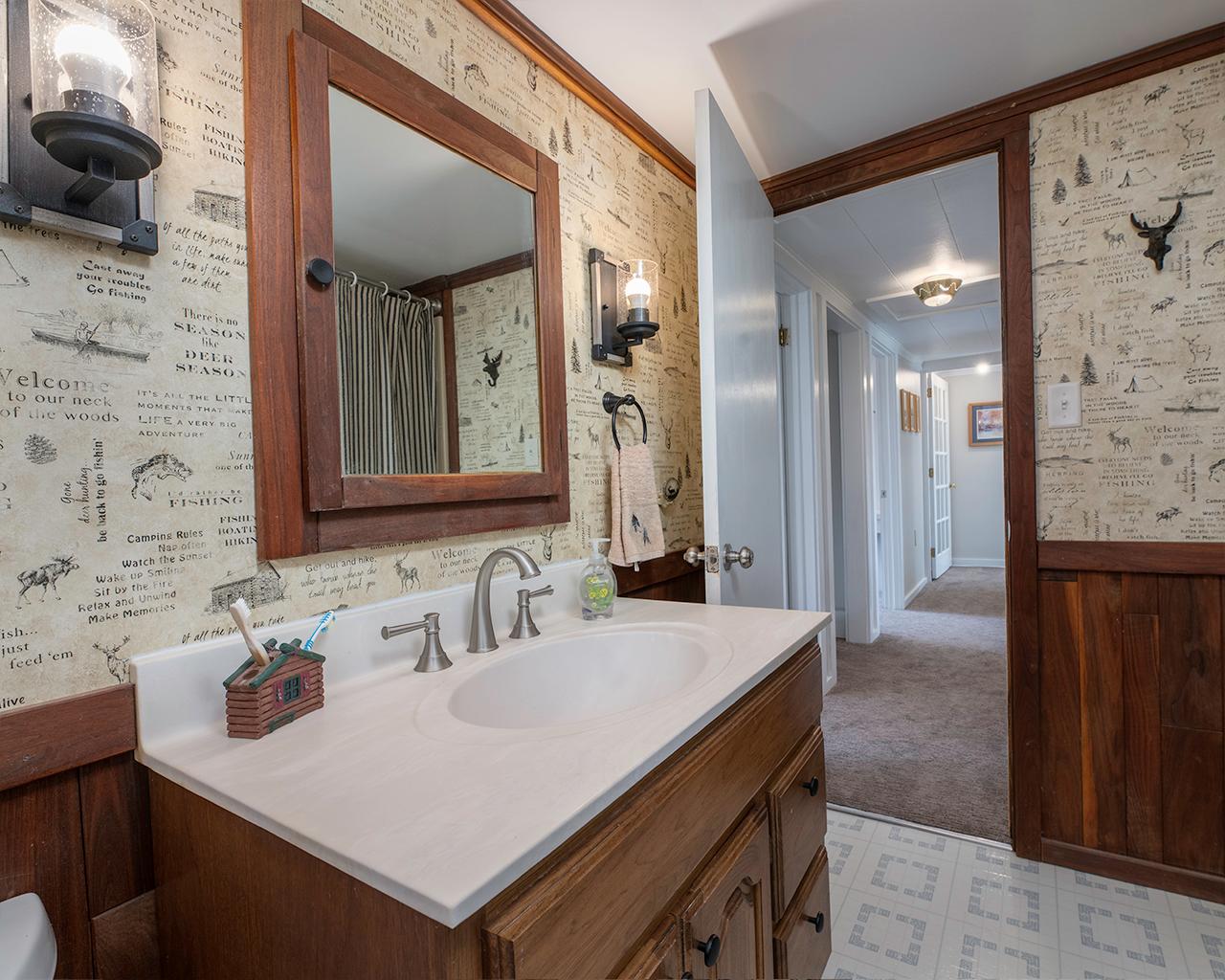 10011 Lower Kaubashine Road Hazelhurst, WI 54531 - Photo 23 of 33 Gallery Image 23