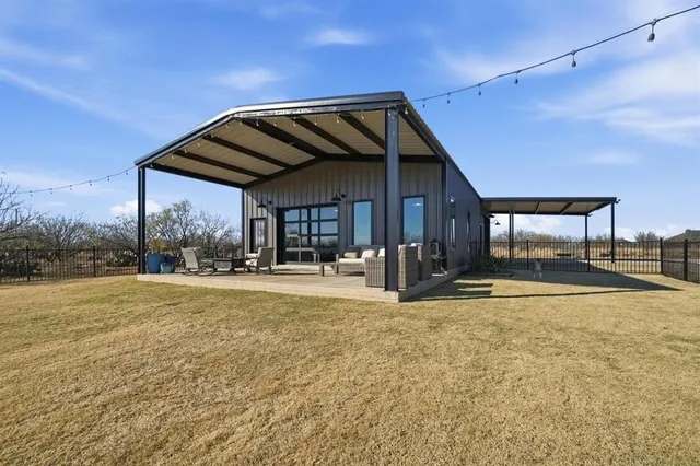 $798,000 | 136 Mistletoe Ridge, Lawn, TX 79530