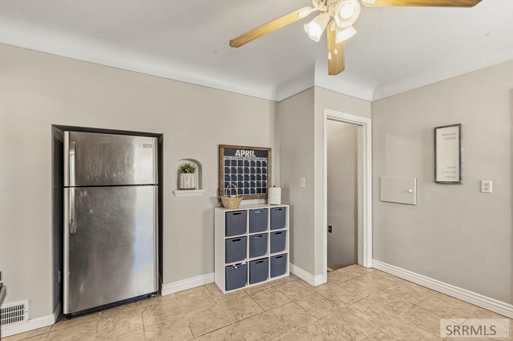149 East Main Street St. Anthony, ID 83445 - Photo 11 of 33 Kitchen