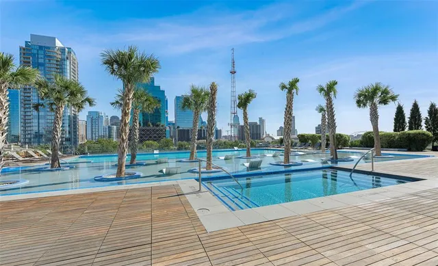 $1,035,000 | 3130 North Harwood Street, Unit 905, Dallas, TX 75201