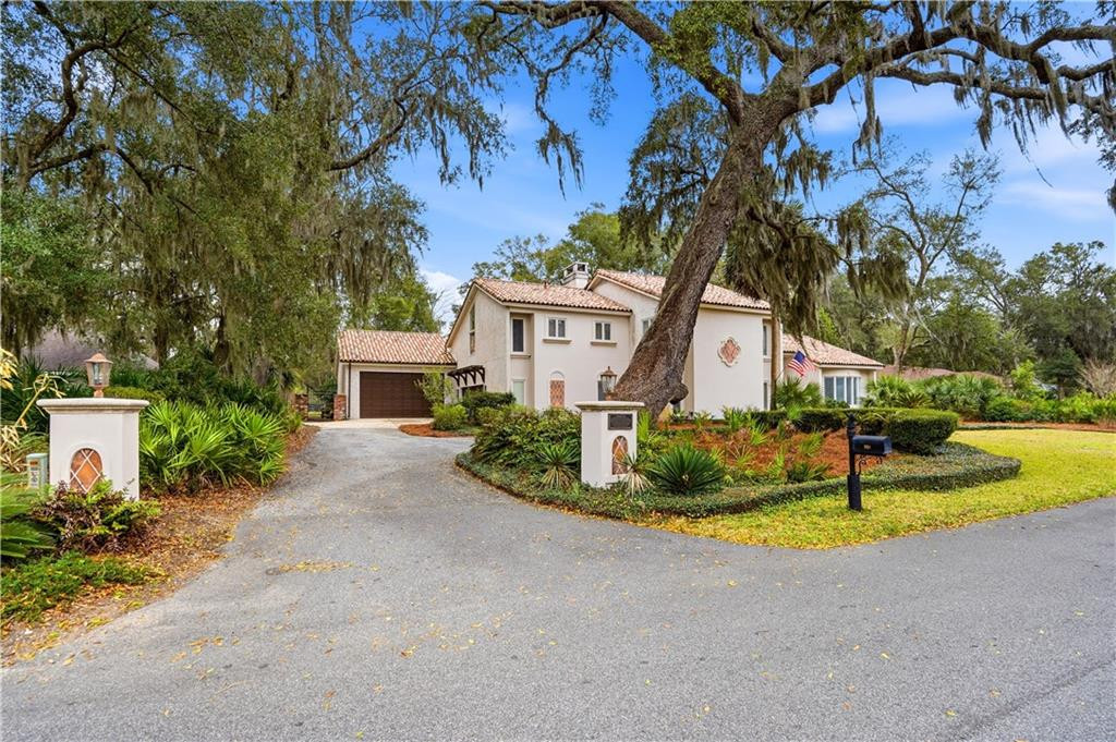 118 Harrogate Road St. Simons Island, GA 31522 - Photo 6 of 53