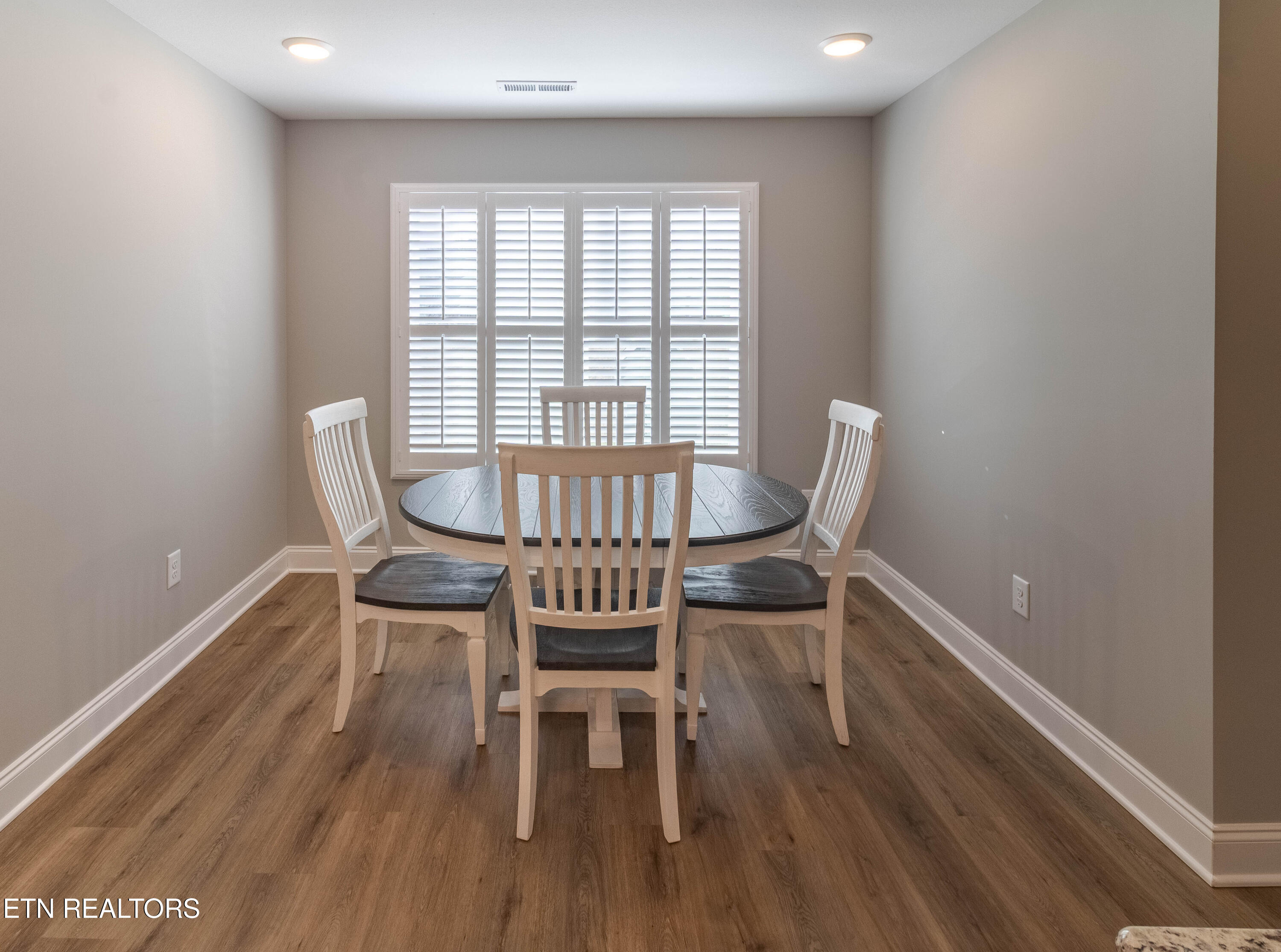 712 Snowflower Circle Pigeon Forge, TN 37863 - Photo 23 of 52 IMG_3508-HDR