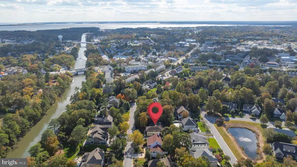 $2,950,000 | 29 Eleanor Lee Lane East, Rehoboth Beach, DE 19971