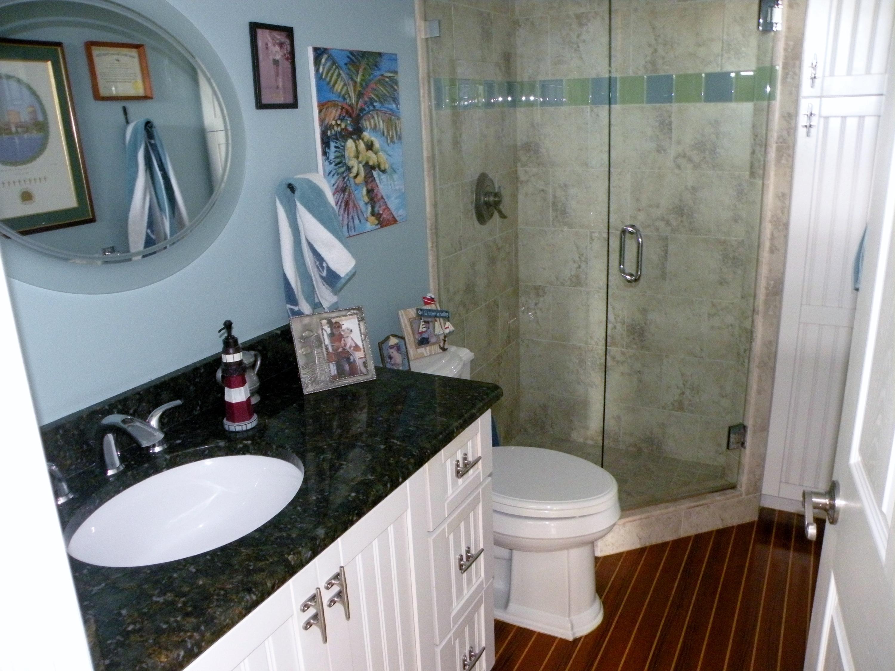 1950 Southwest Palm City Road, Unit 8105 Stuart, FL 34994 - Photo 8 of 23 GUEST BATH