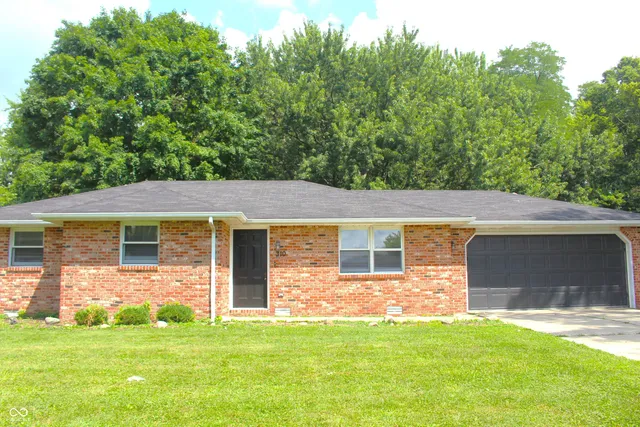 $235,000 | 310 Stoner Drive, Anderson, IN 46013