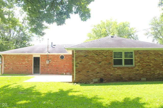 $235,000 | 310 Stoner Drive, Anderson, IN 46013