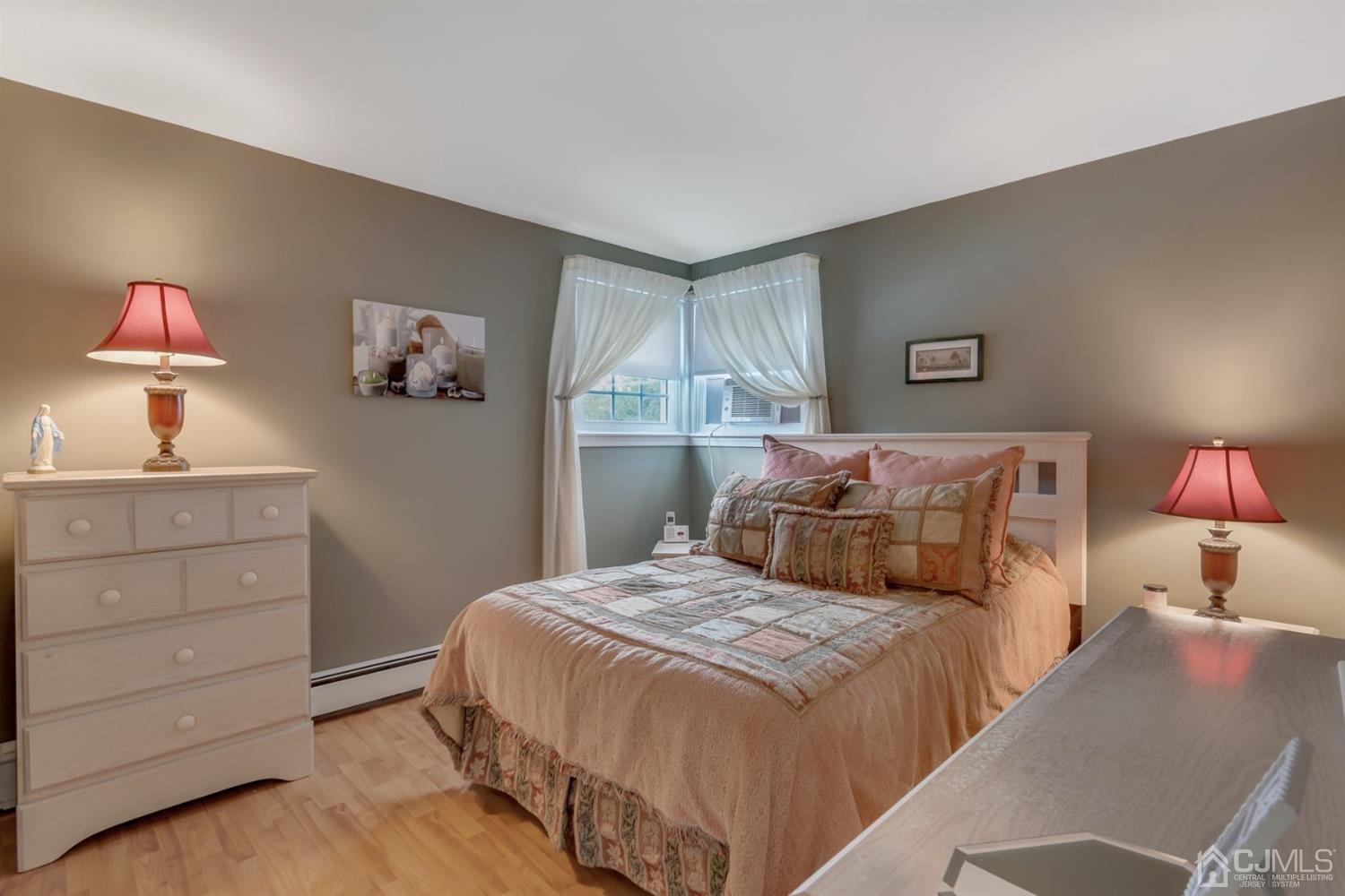 20 Eardley Road Edison, NJ 08817 - Photo 14 of 25 Gallery Image 14