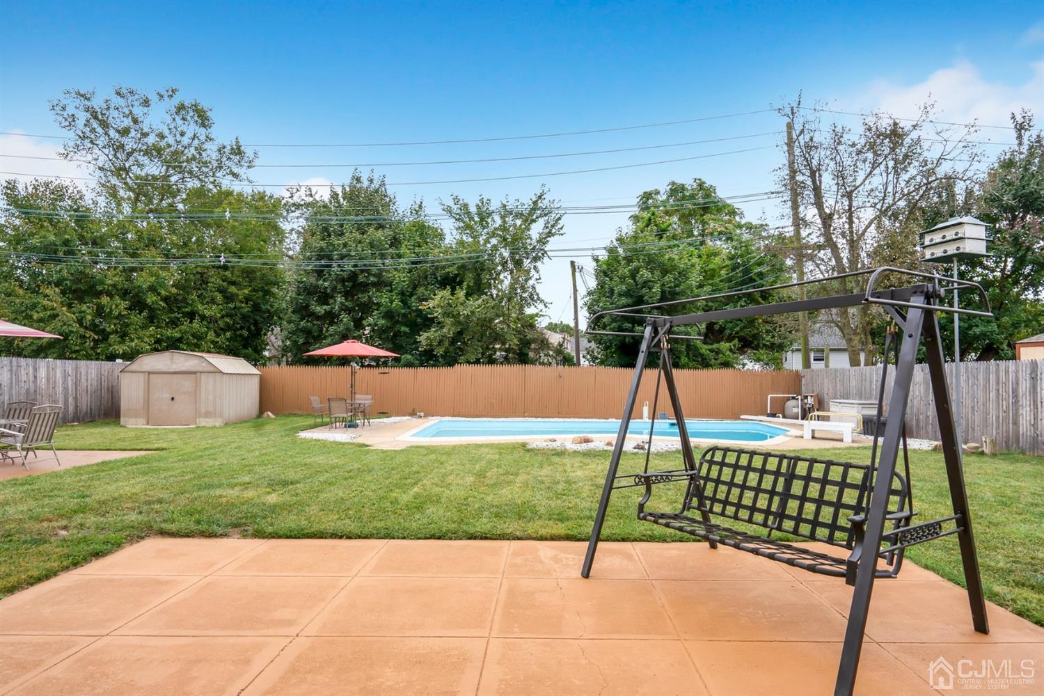 20 Eardley Road Edison, NJ 08817 - Photo 22 of 25 Gallery Image 22