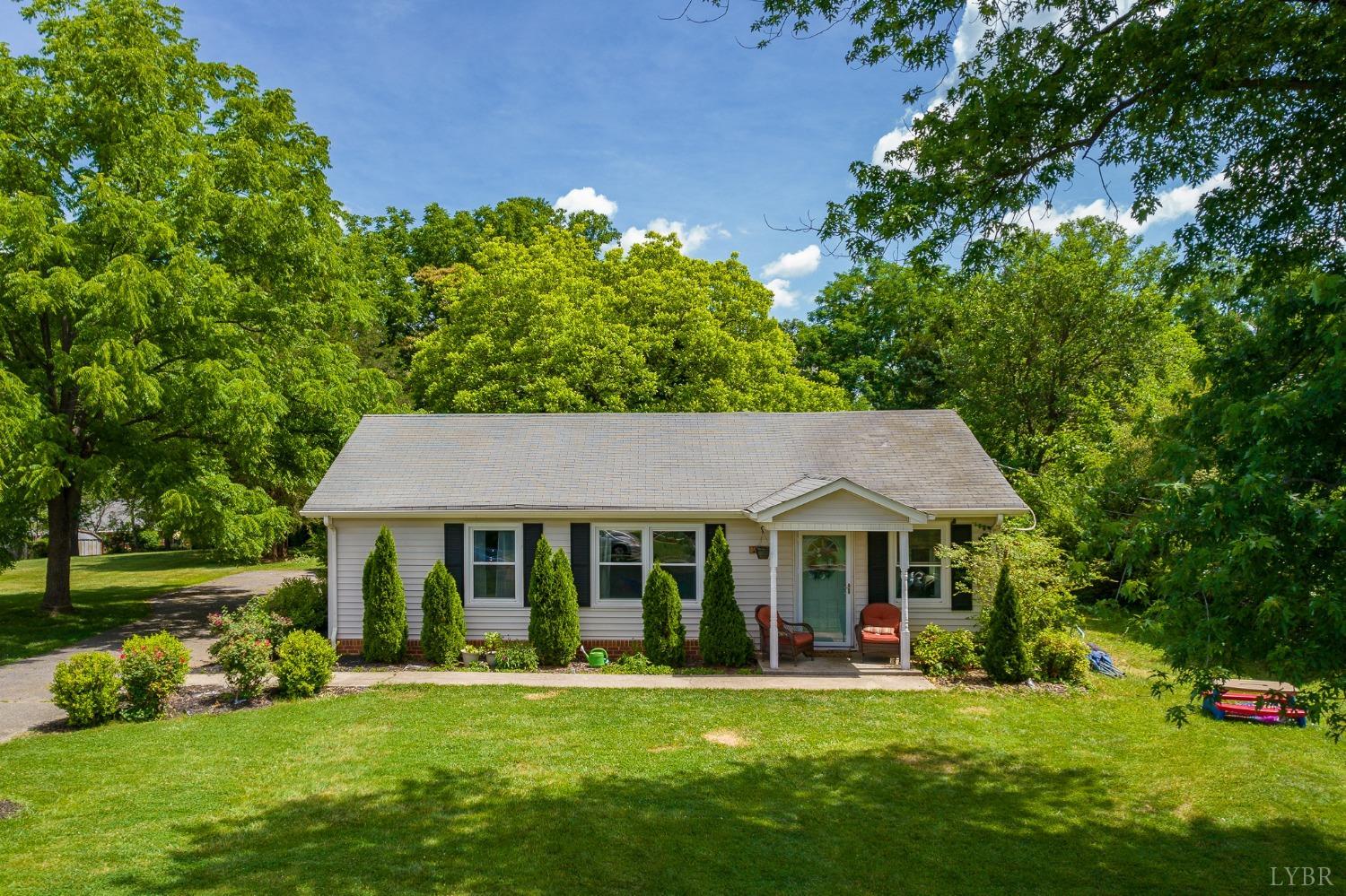 2632 Circle Road Lynchburg, VA 24501 - Photo 5 of 30 Gallery Image 5