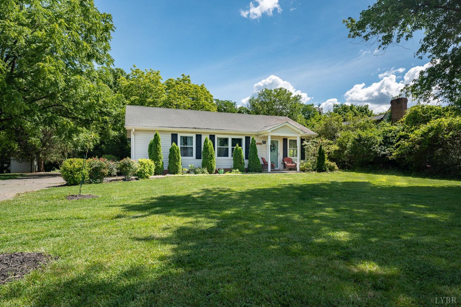 2632 Circle Road Lynchburg, VA 24501 - Photo 6 of 30 Gallery Image 6