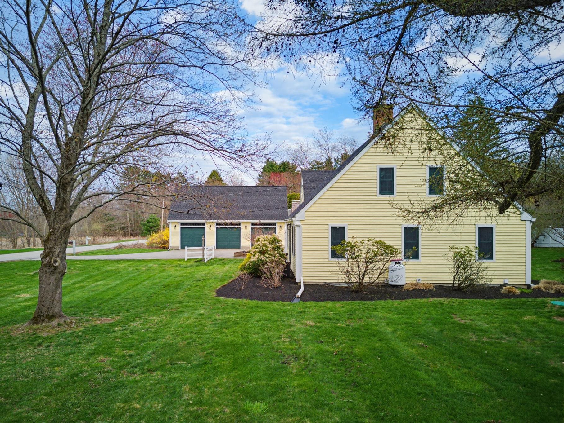 6 Fifield Lane, Unit A Stratham, NH 03885 - Photo 4 of 49