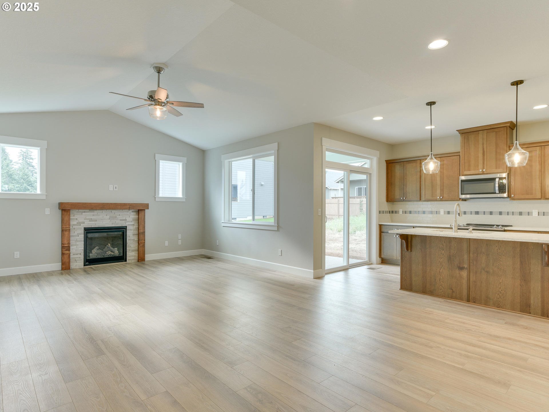 2833 Northeast Samson Avenue, Unit 33 Estacada, OR 97023 - Photo 13 of 38