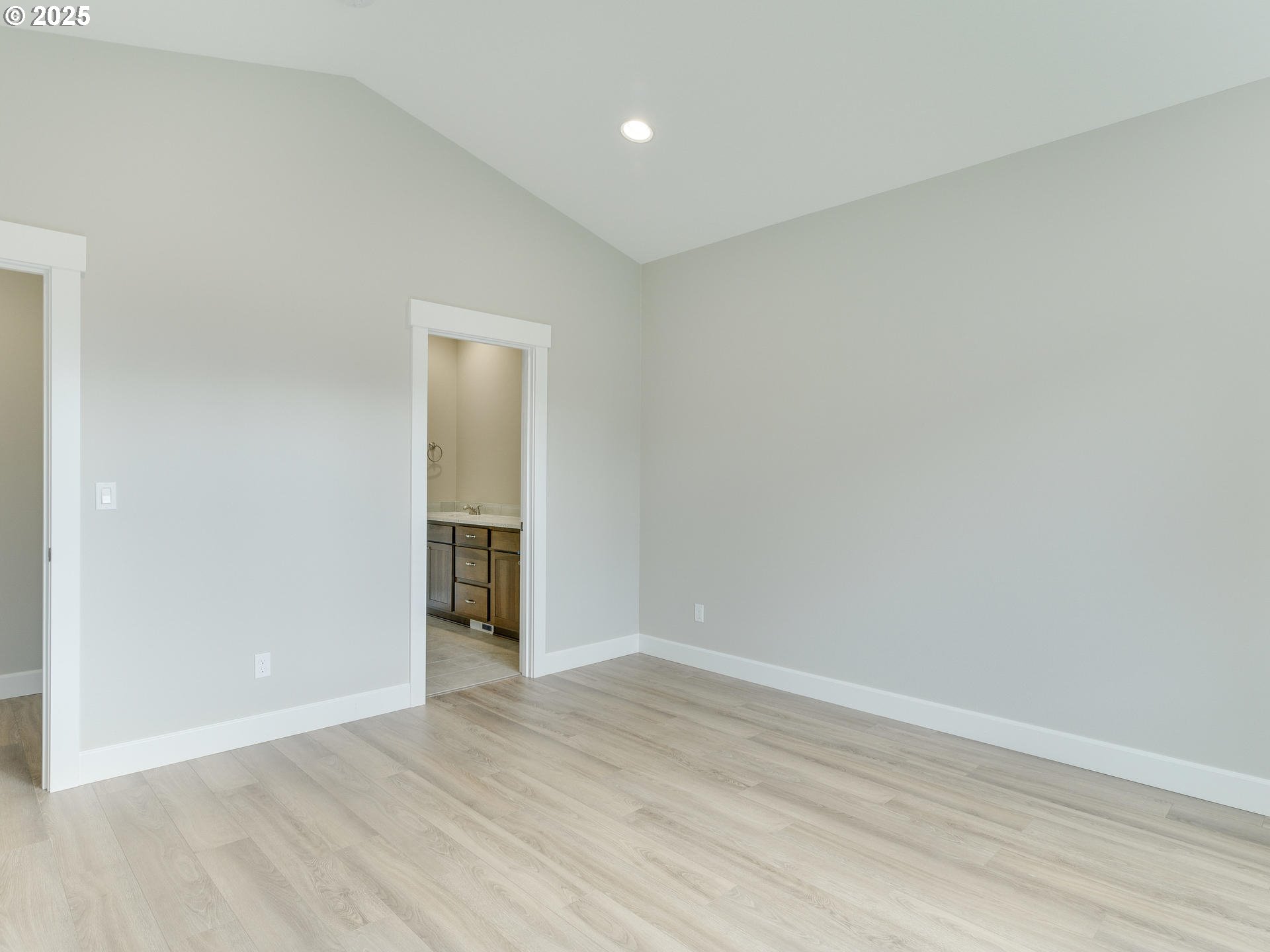 2833 Northeast Samson Avenue, Unit 33 Estacada, OR 97023 - Photo 32 of 38