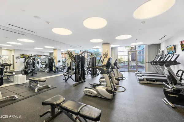 $1,350,000 | 2211 East Camelback Road, Unit 201, Phoenix, AZ 85016