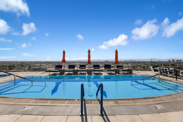 $1,350,000 | 2211 East Camelback Road, Unit 201, Phoenix, AZ 85016