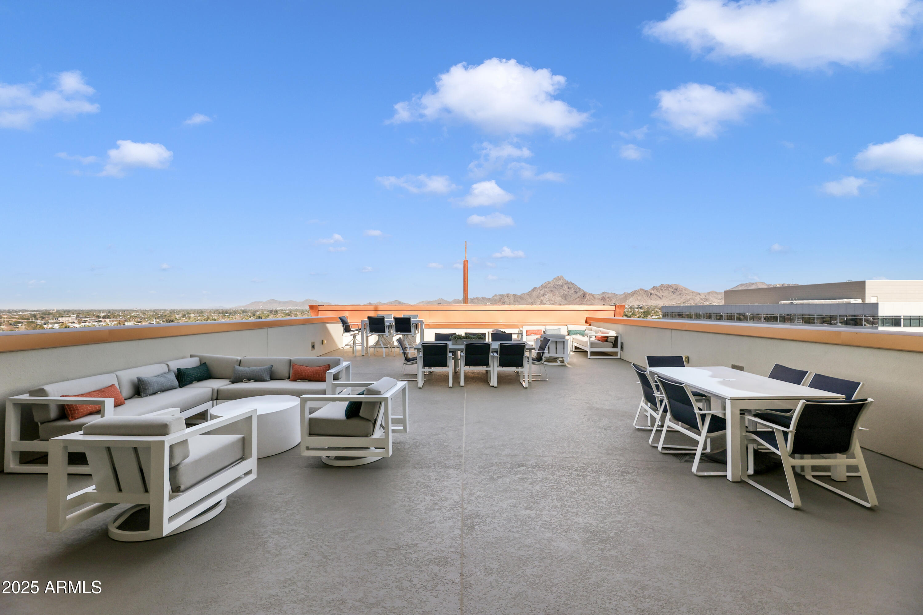 2211 East Camelback Road, Unit 201 Phoenix, AZ 85016 - Photo 40 of 42 NORTH ROOFTOP
