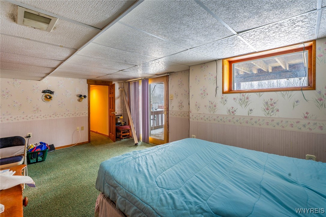 4797 Beach Ridge Road Pendleton, NY 14094 - Photo 15 of 28 Basement Bedroom