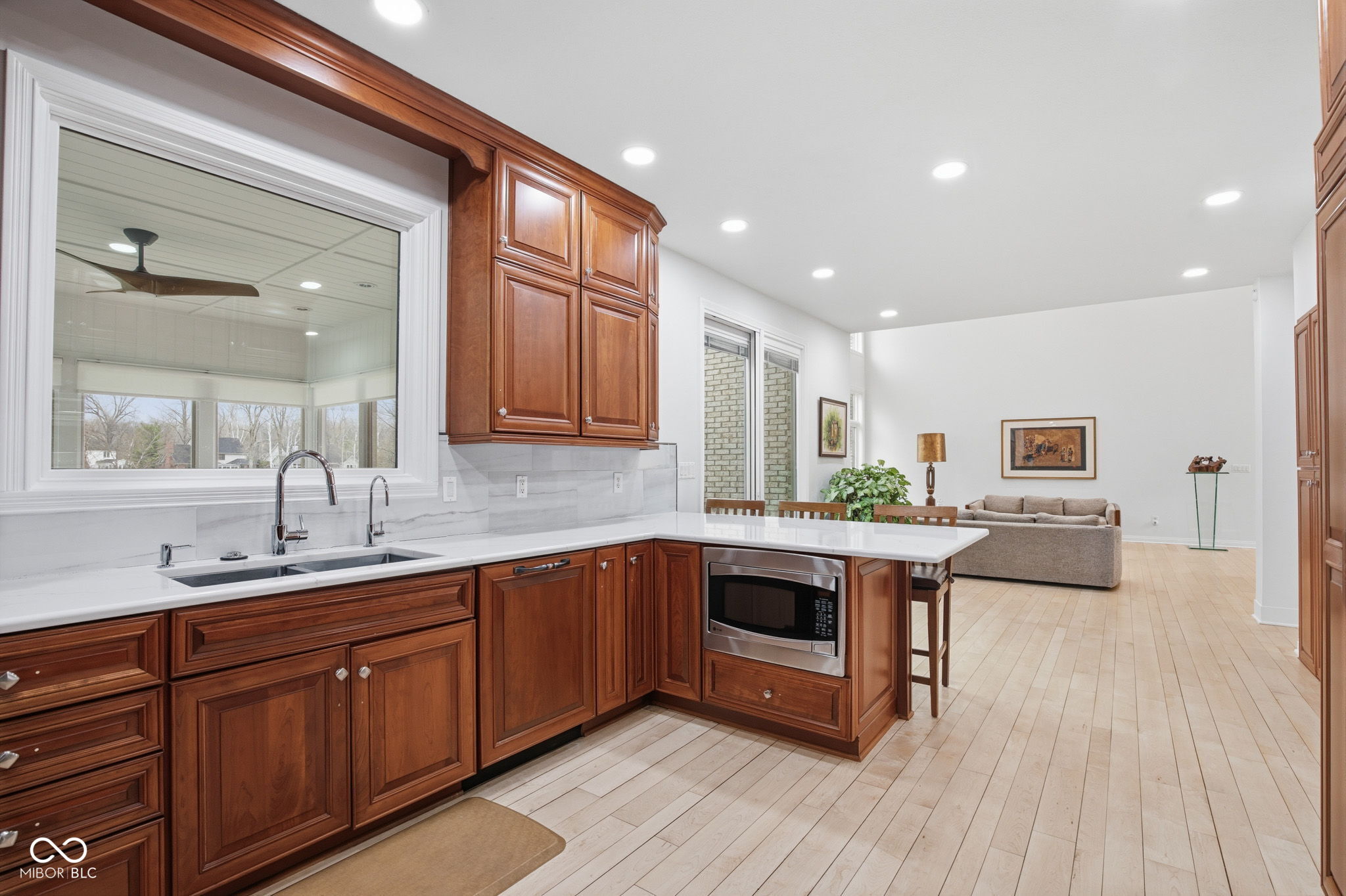 5717 Fall Creek Road Indianapolis, IN 46220 - Photo 15 of 76