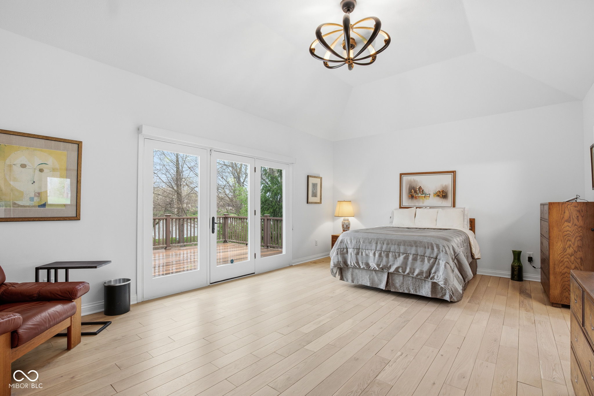 5717 Fall Creek Road Indianapolis, IN 46220 - Photo 24 of 76