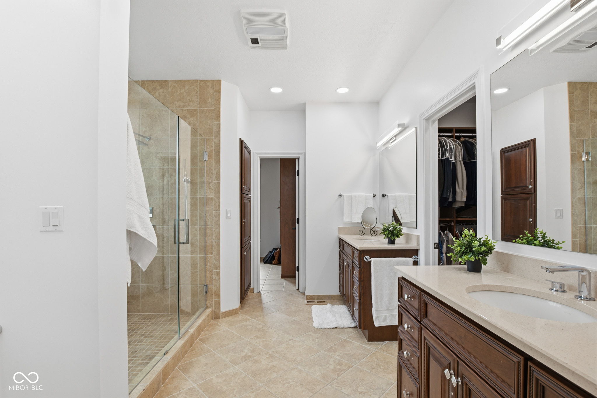 5717 Fall Creek Road Indianapolis, IN 46220 - Photo 26 of 76