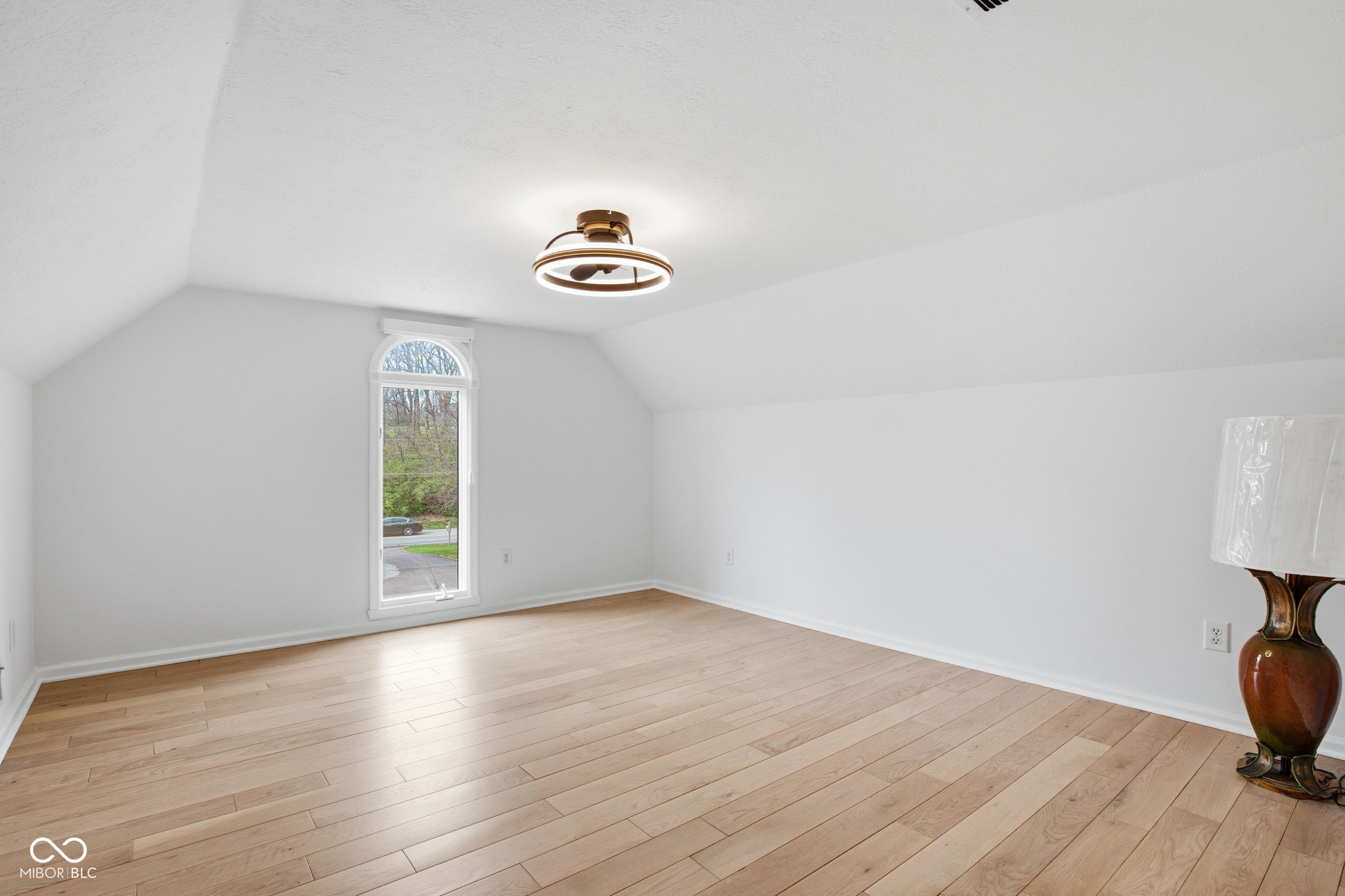 5717 Fall Creek Road Indianapolis, IN 46220 - Photo 41 of 76