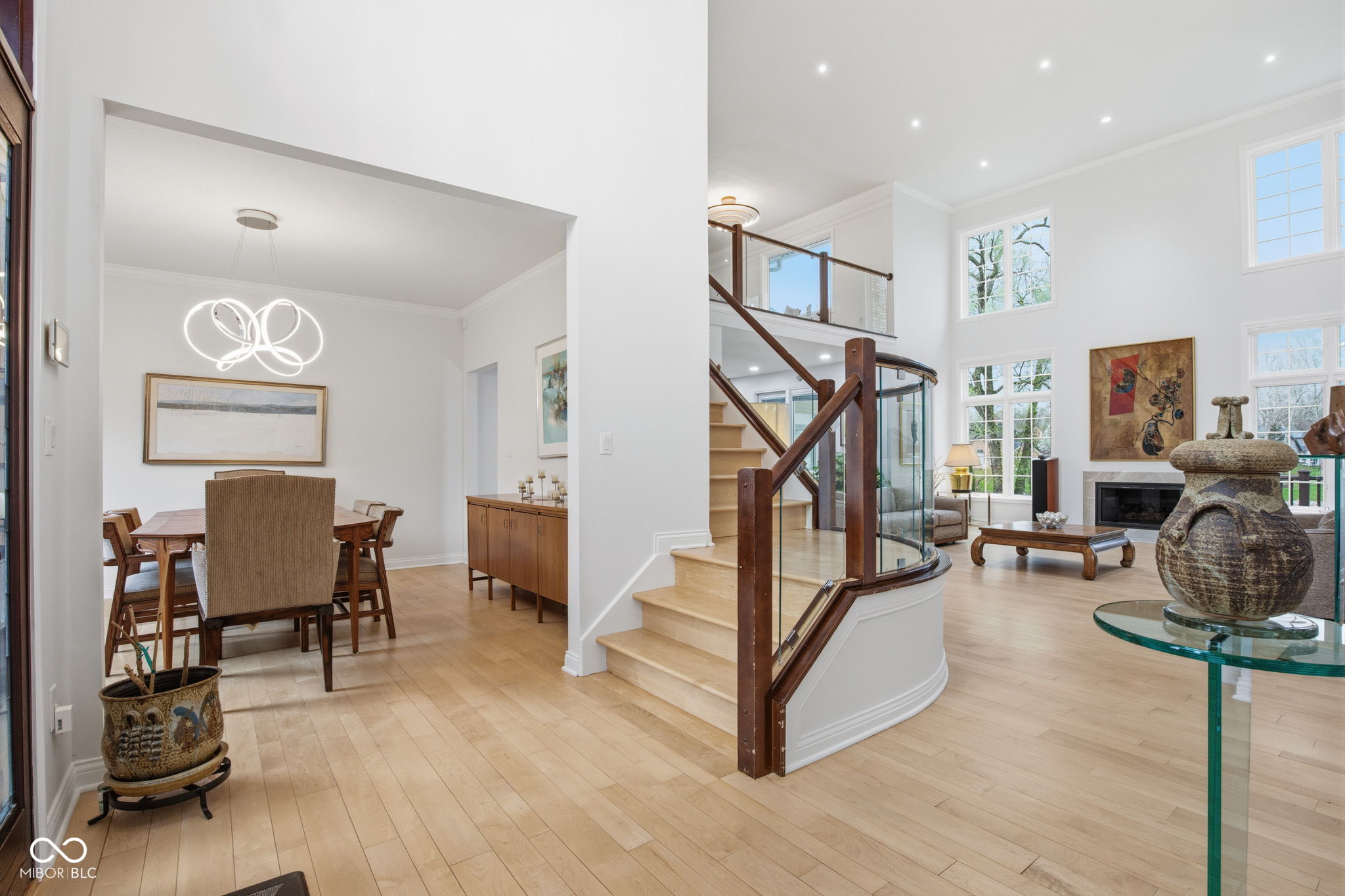 5717 Fall Creek Road Indianapolis, IN 46220 - Photo 6 of 76