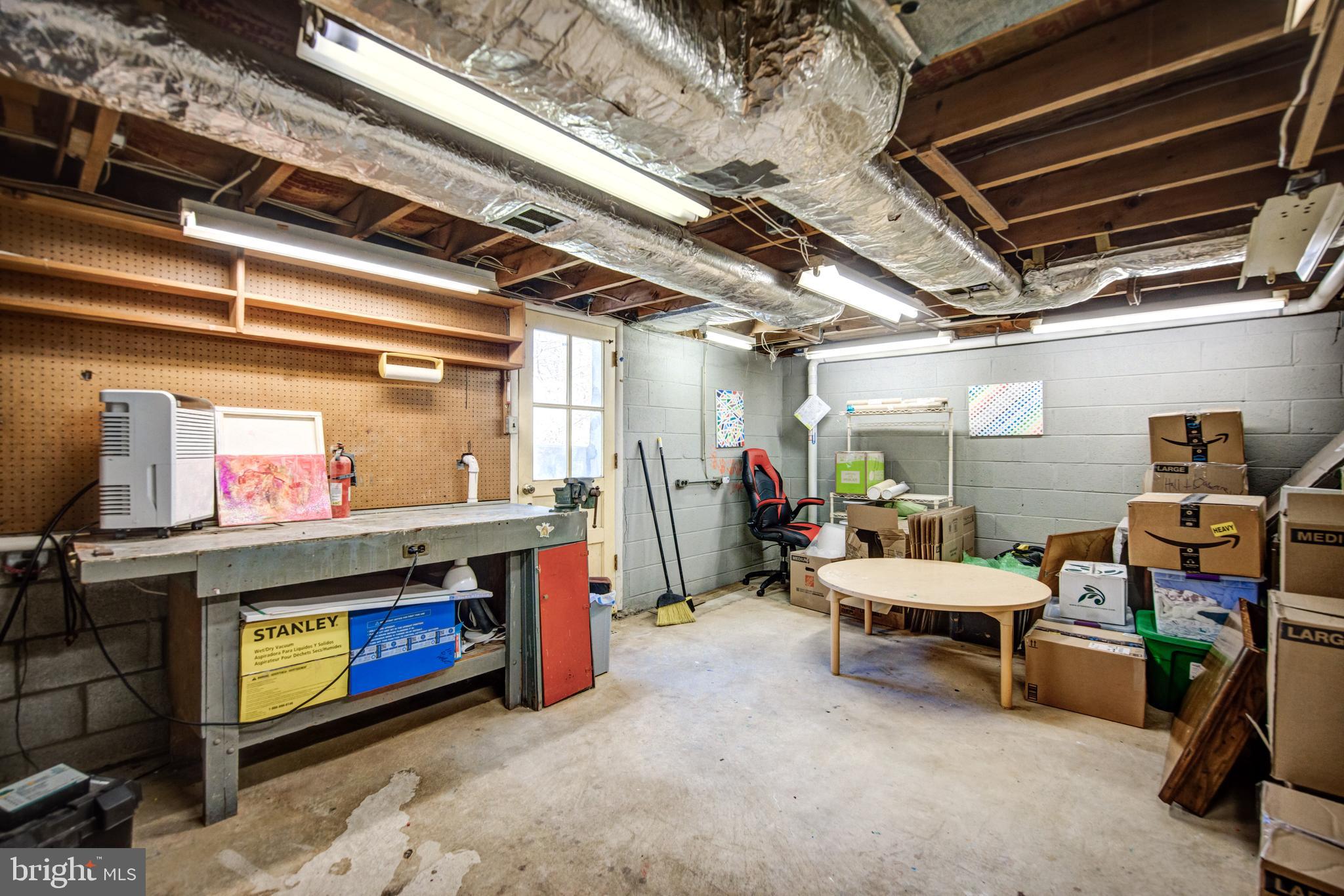 110 Deepdale Road Wayne, PA 19087 - Photo 27 of 39