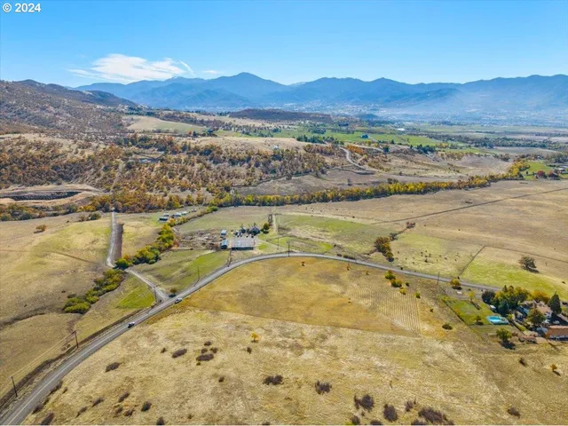 a view of ocean view