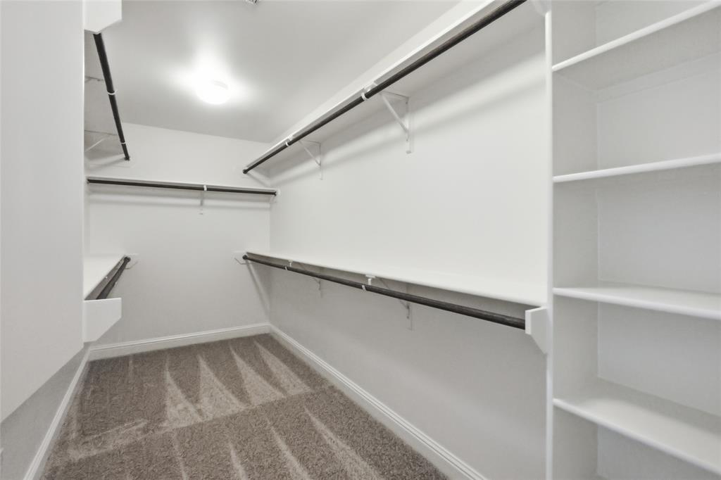 330 Prien Lk Loop Bossier City, LA 71111 - Photo 16 of 28 a view of an empty walk in closet