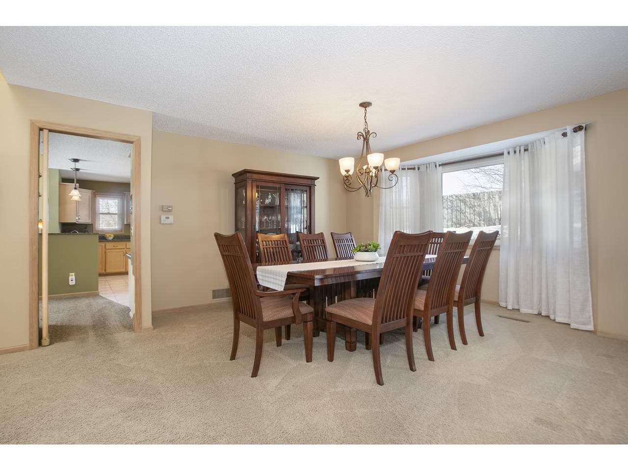 11948 Waterford Road Eden Prairie, MN 55347 - Photo 9 of 46 Gallery Image 9