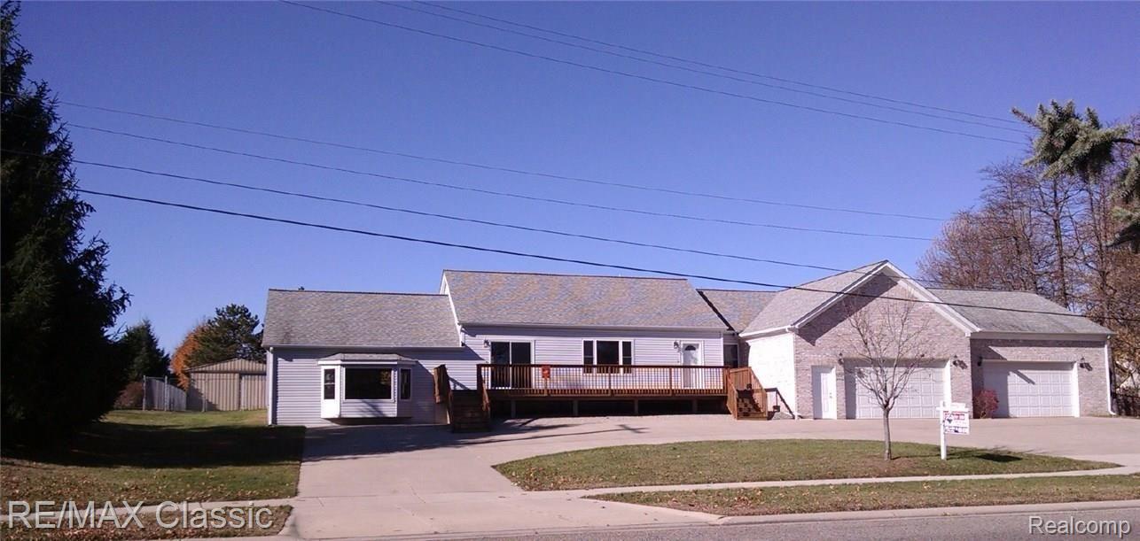 1810 Lochaven Road West Bloomfield, MI 48324 - Photo 2 of 40 1810 Lochaven Nov1.jpg