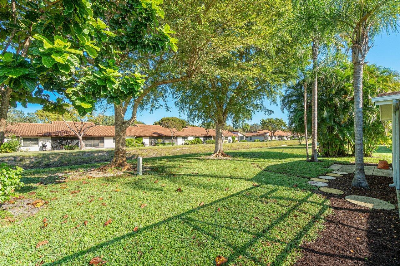 6359 Winding Brook Way Delray Beach, FL 33484 - Photo 20 of 24 not sure