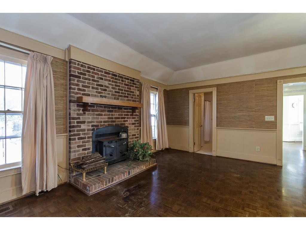 213 Roxboro Road Haw River, NC 27258 - Photo 7 of 24 Gallery Image 7