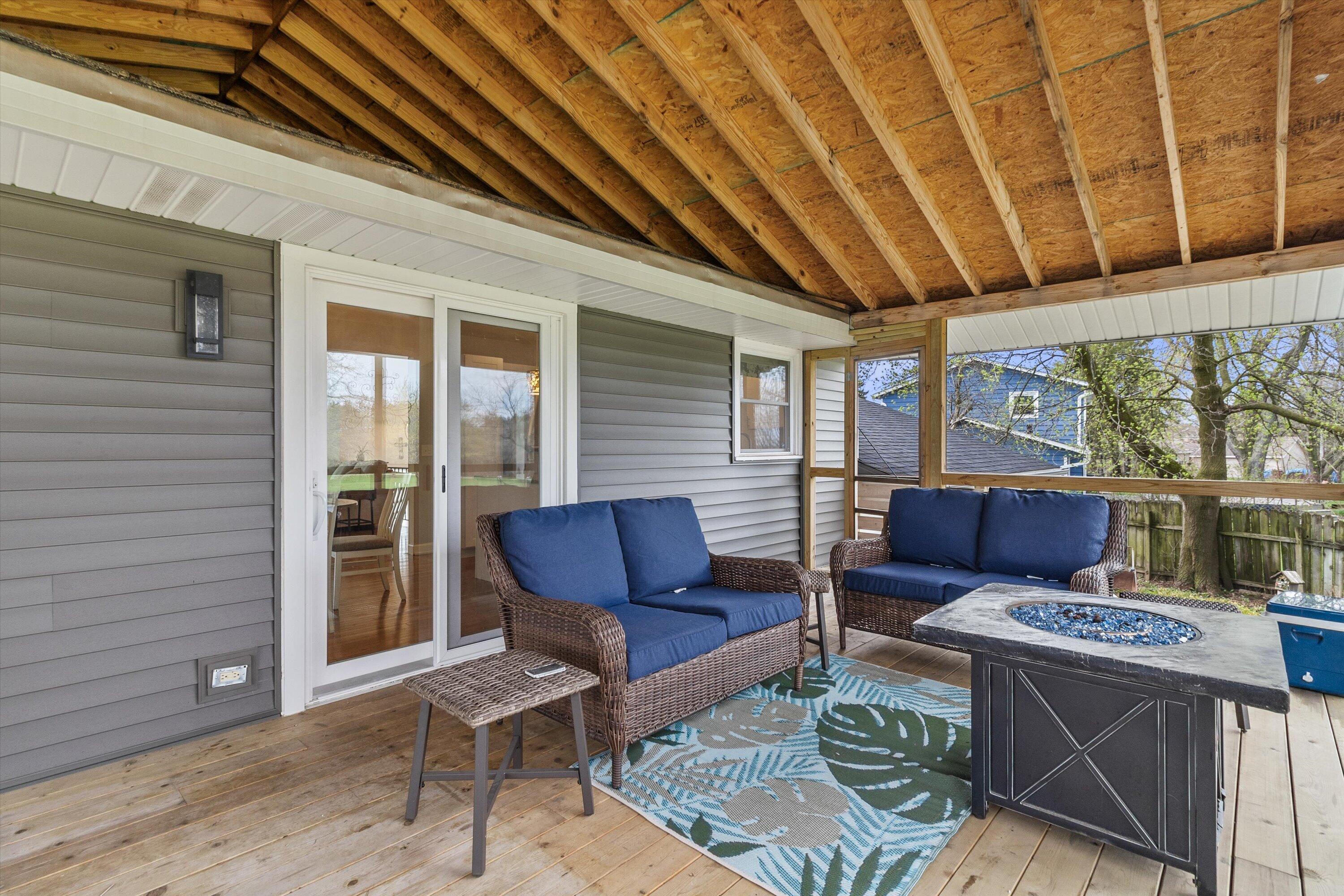 5748 Sandy Lane Mount Pleasant, WI 53406 - Photo 43 of 44 43-IMG_3083