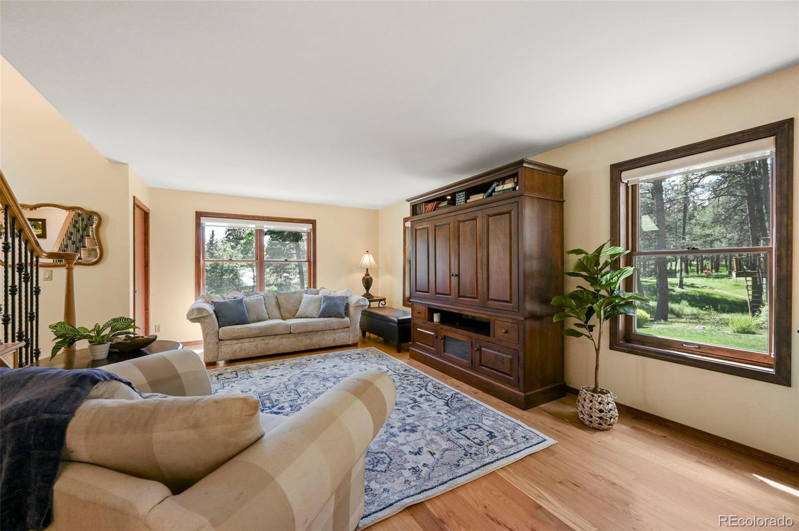 17104 Goshawk Road Colorado Springs, CO 80908 - Photo 4 of 50 Gallery Image 4