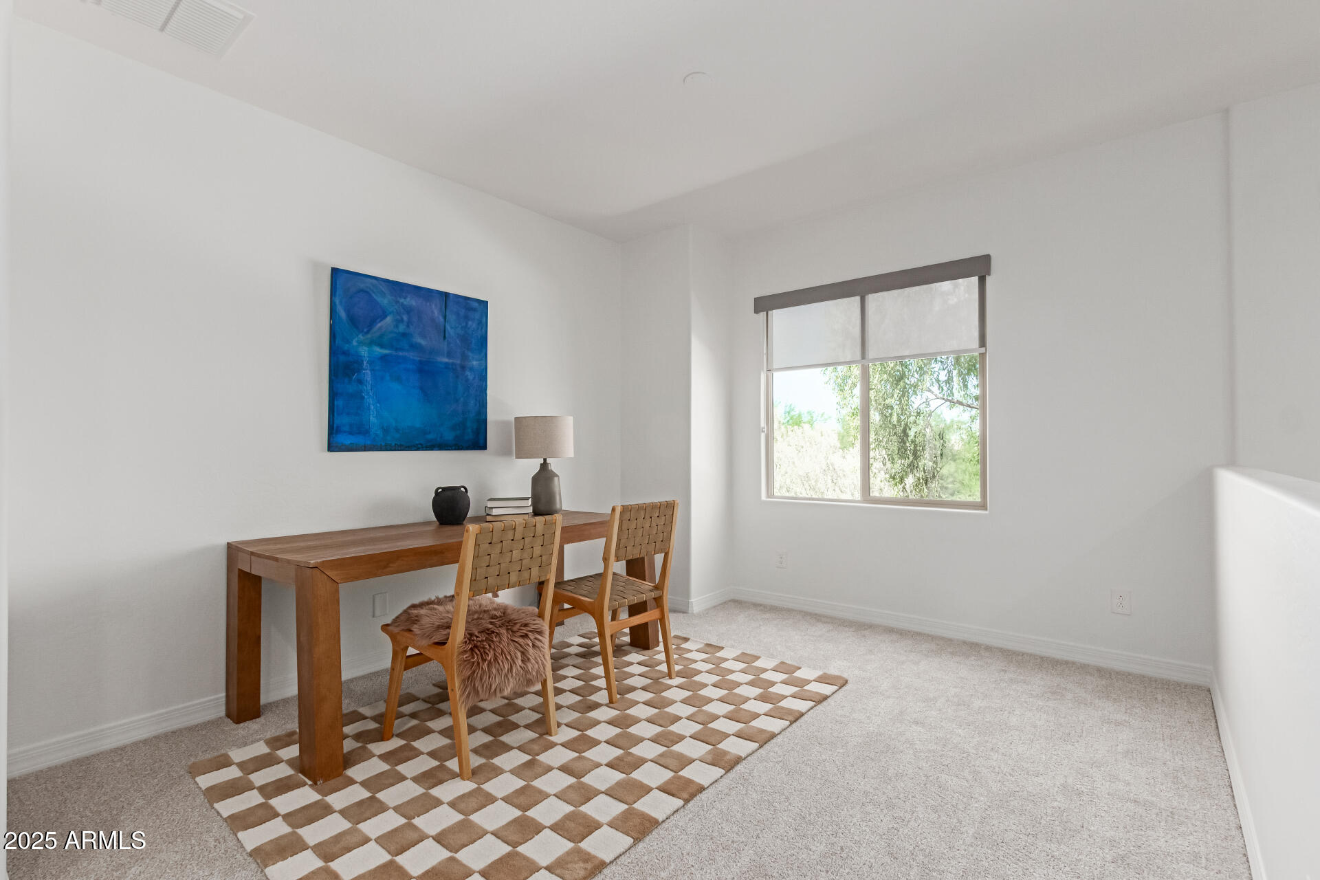 4635 East Patrick Lane Phoenix, AZ 85050 - Photo 11 of 34 Loft