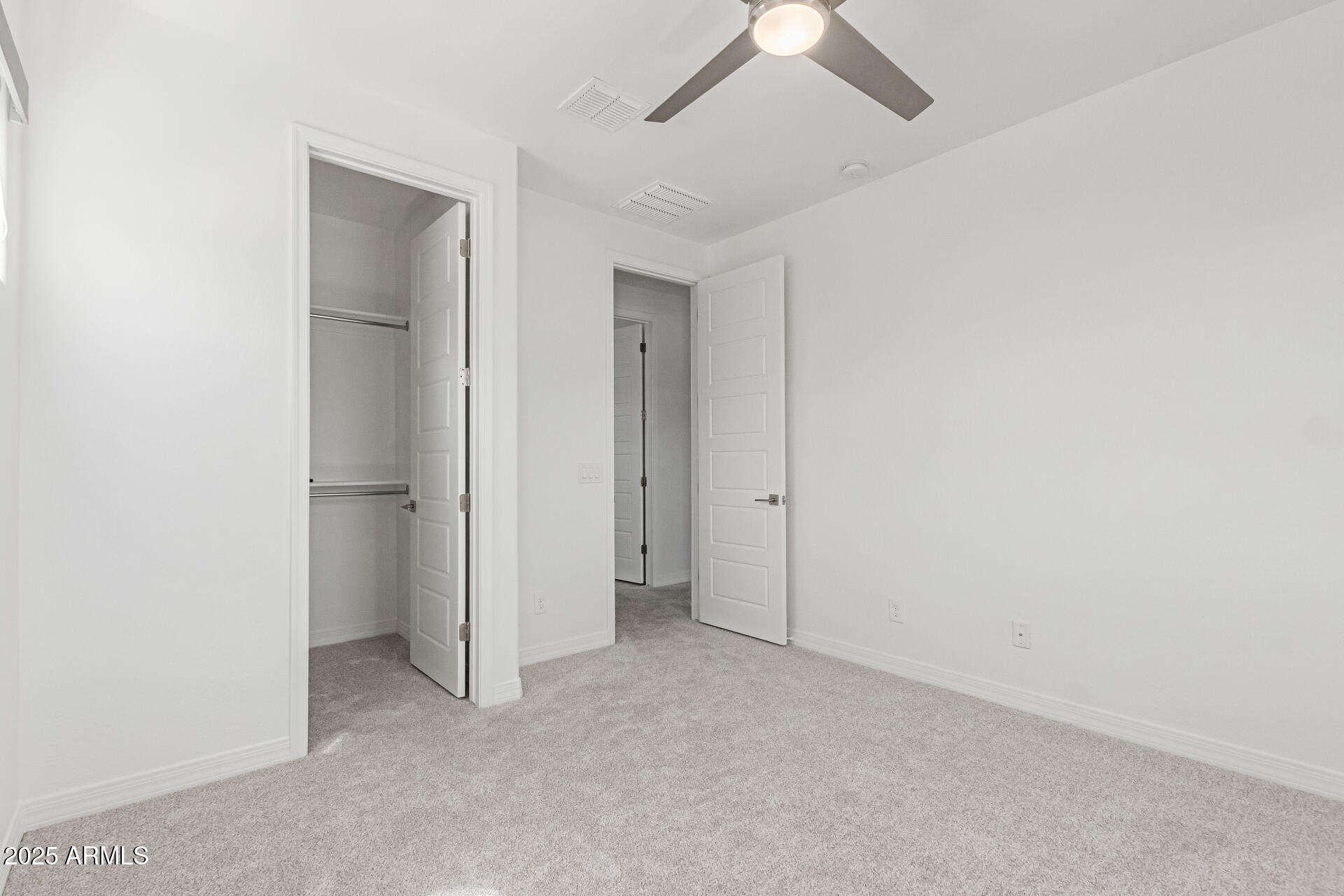 4635 East Patrick Lane Phoenix, AZ 85050 - Photo 24 of 34 Bedroom 3