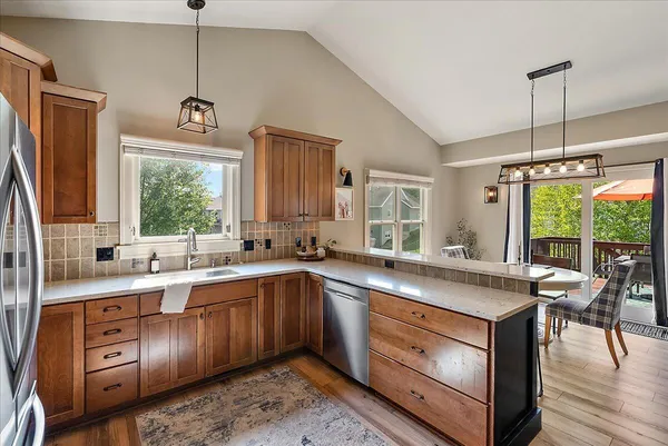 $600,000 | 2678 Hawthorne Court, Jenison, MI 49428