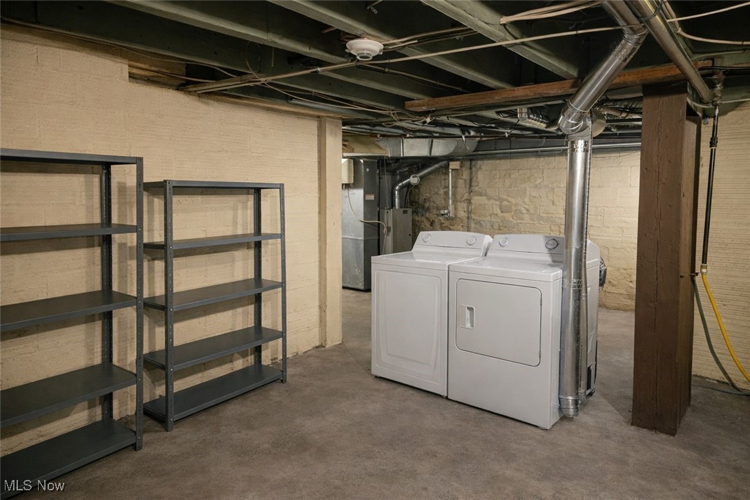 279 Coitsville Road Campbell, OH 44405 - Photo 20 of 20 Unfinished basement featuring washer and dryer