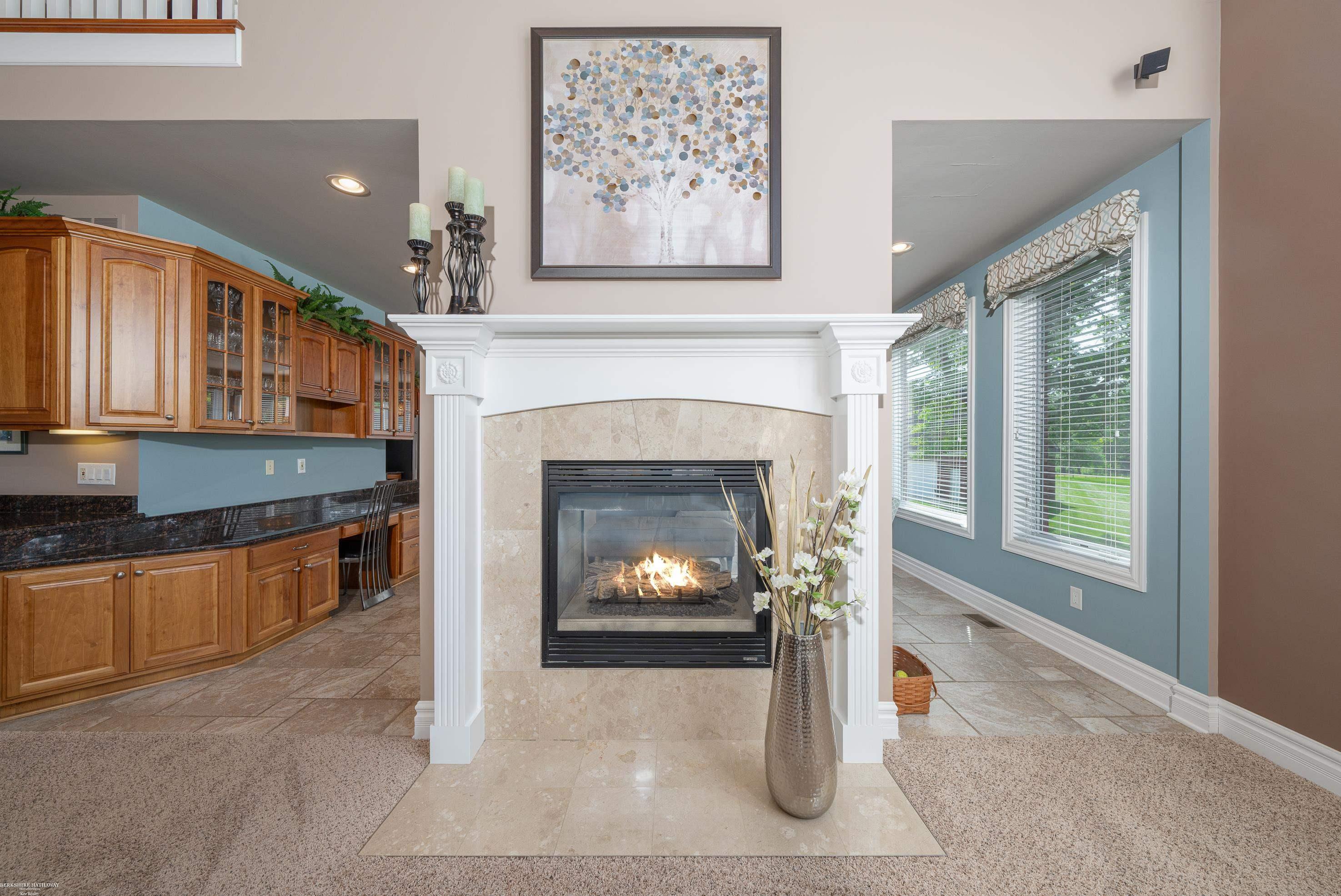 4372 Timber Ridge Drive Romeo, MI 48065 - Photo 17 of 84 Gas * Great Room and Kitchen